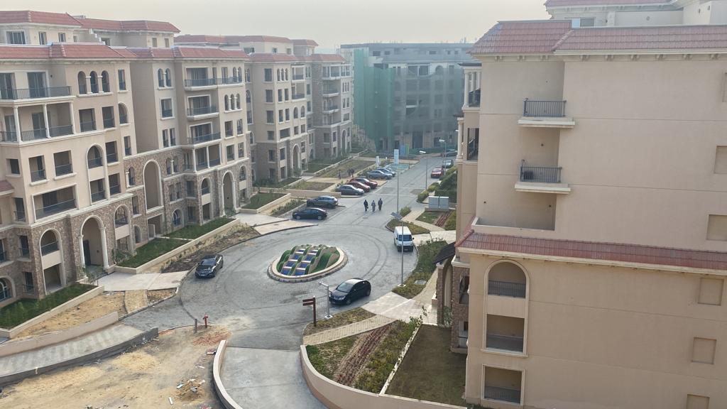 Apartment at Ninety Avenue | Forsa Property