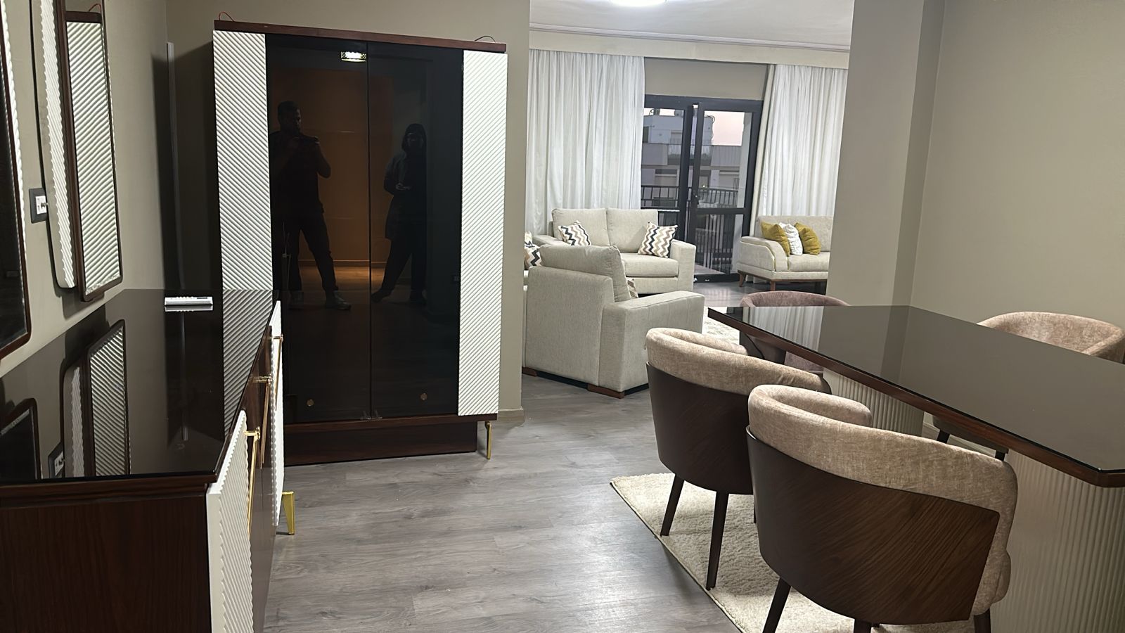 Apartment at Beverly Hills | Forsa Property