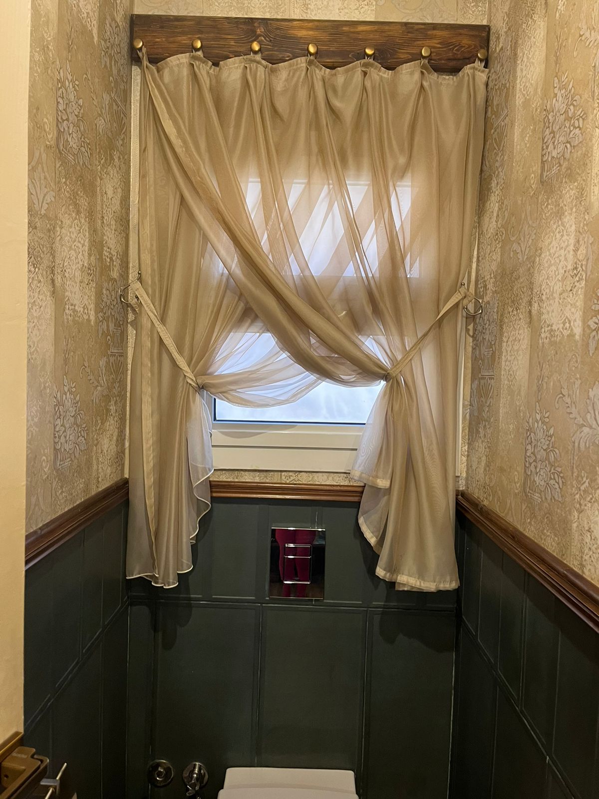 Apartment at Beverly Hills | Forsa Property