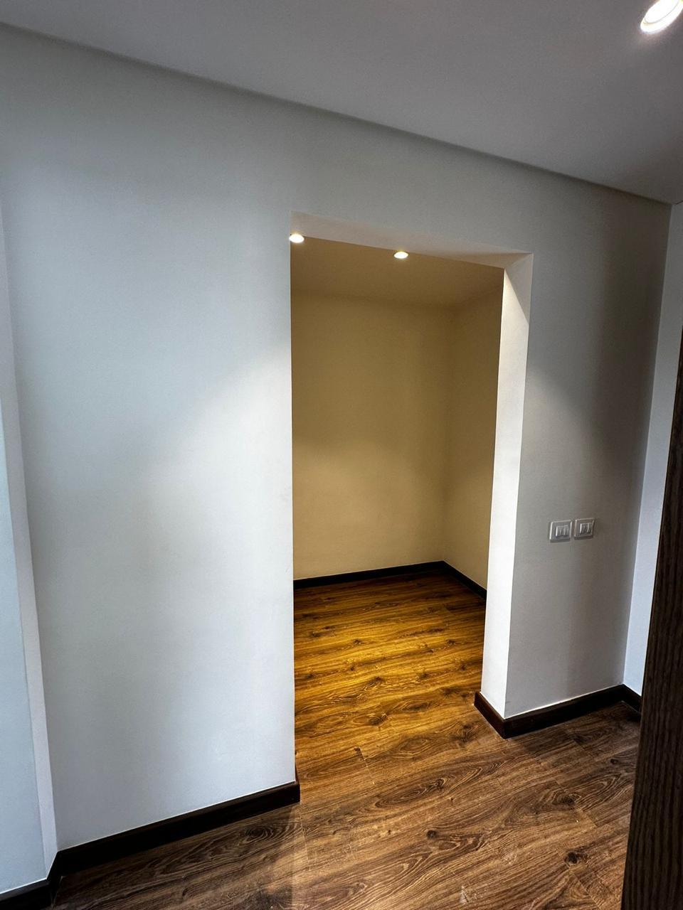 شقة at ديستريكت 5 | Forsa Property