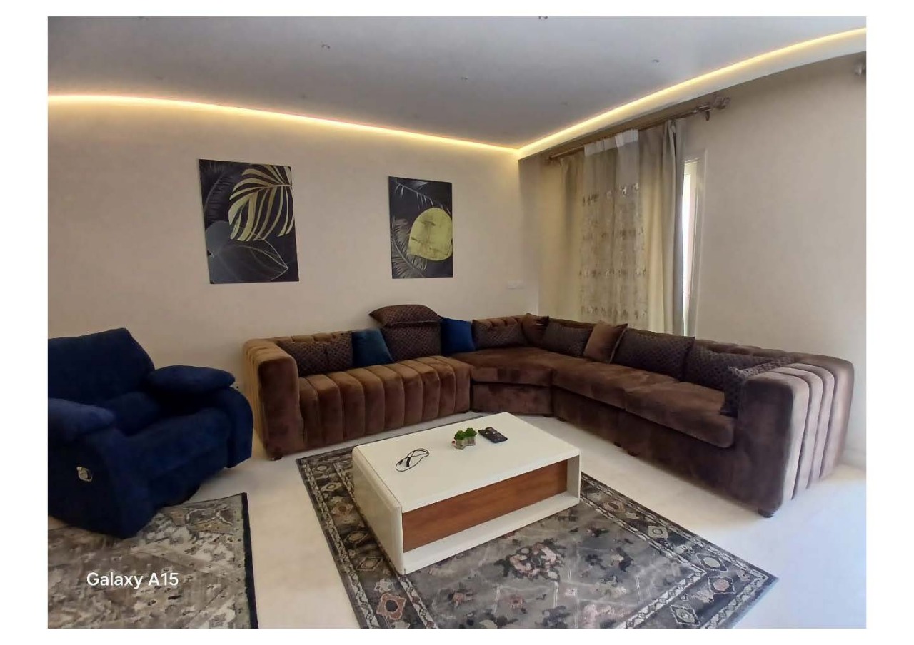 Apartment at Ninety Avenue | Forsa Property