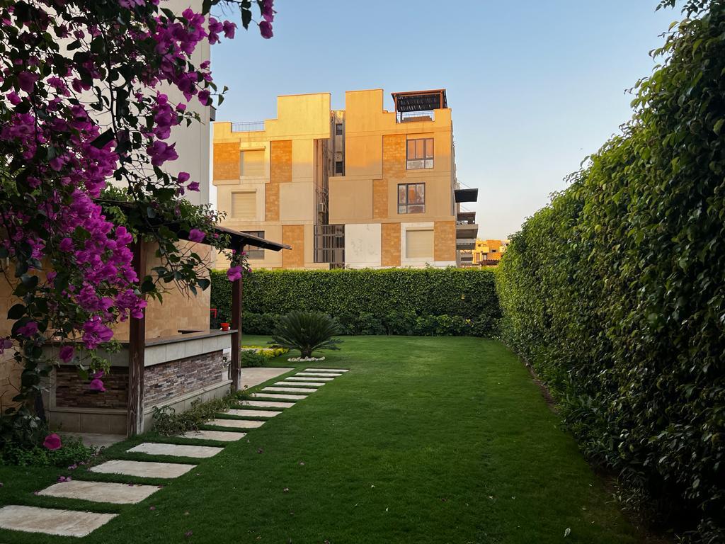 Apartment at Beverly Hills | Forsa Property