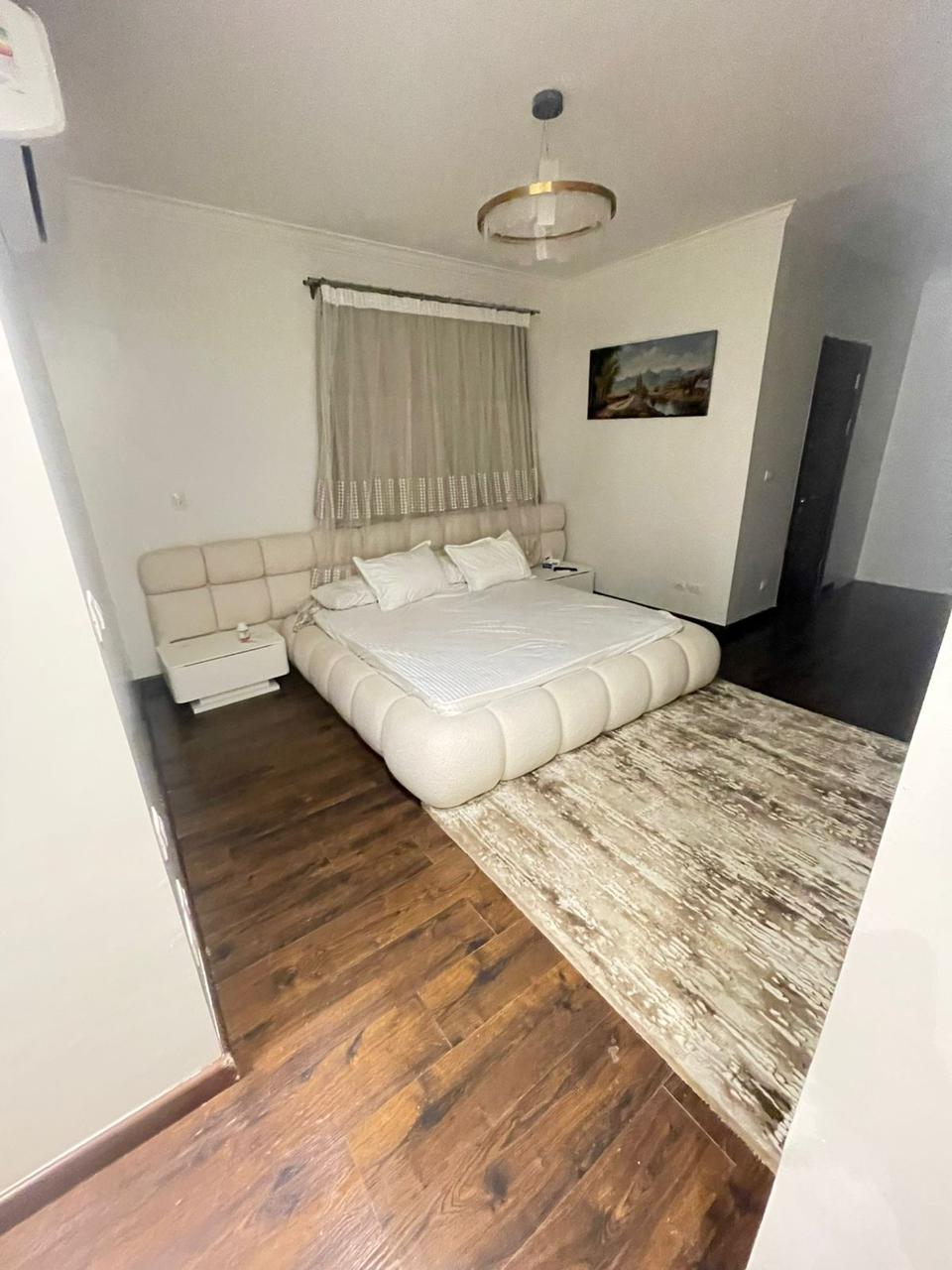 Apartment at Beverly Hills | Forsa Property