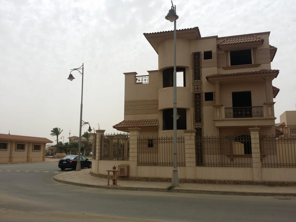 Villa at Royal City | Forsa Property