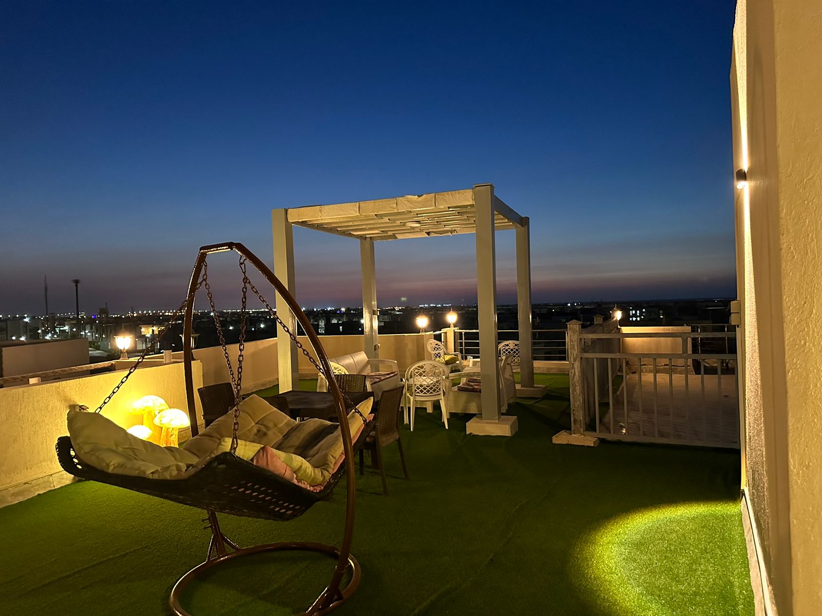 Penthouse at Marseilia Beach 4 | Forsa Property