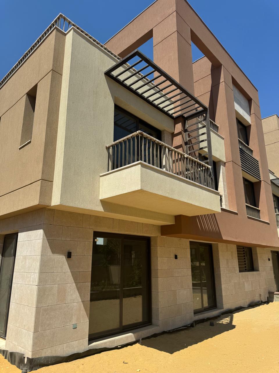 تاون هاوس at ديستريكت 5 | Forsa Property