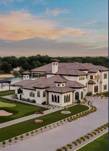 Villa at Kings Way | Forsa Property