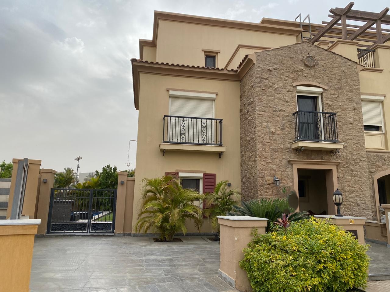 Twin House | Forsa Property