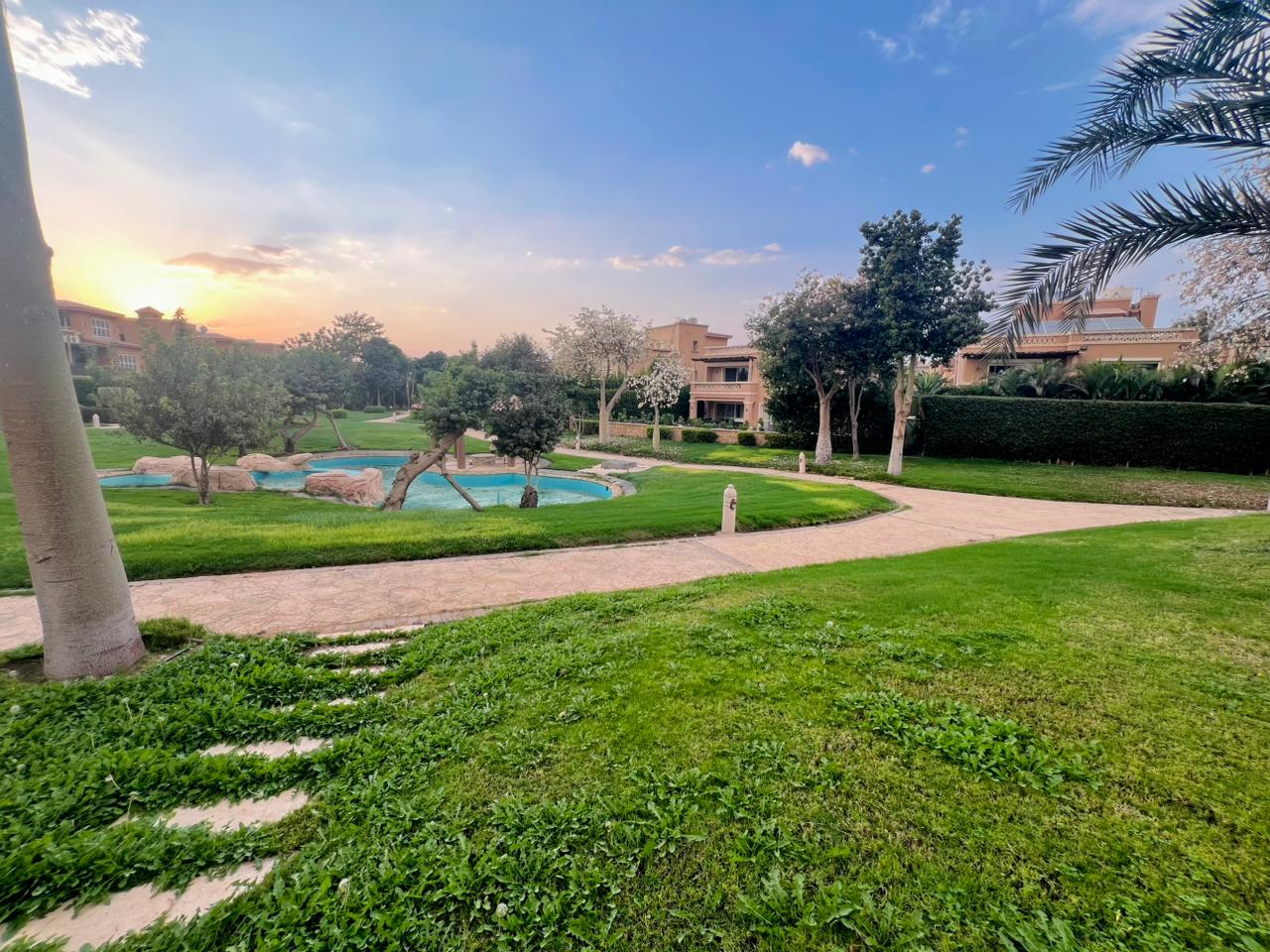 Twin House at Bellagio | Forsa Property